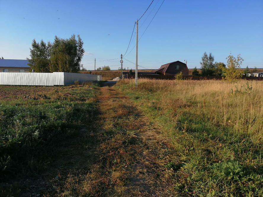 Продам земельный участок 2700 м.кв.