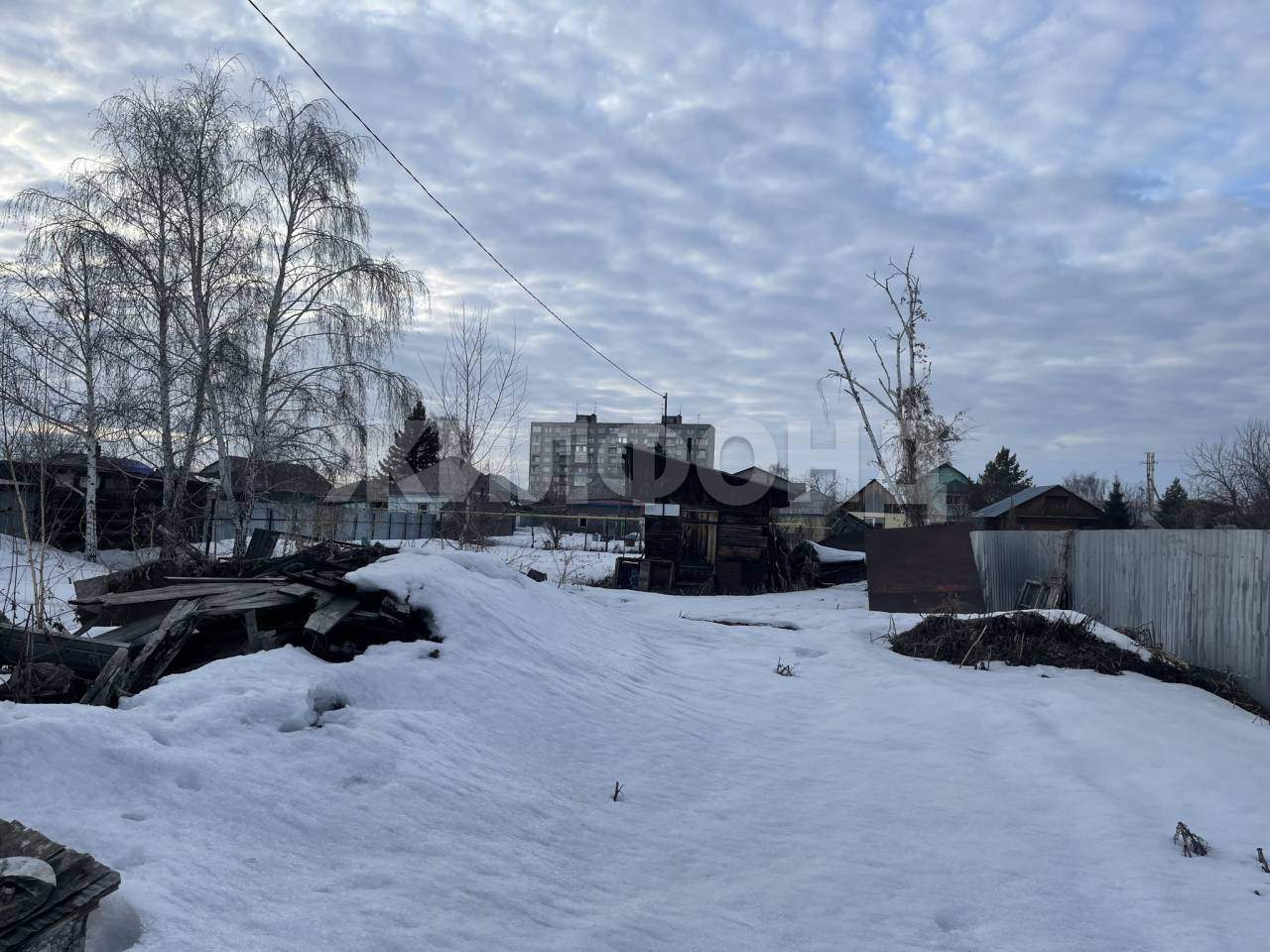Продам земельный участок 940 м.кв.