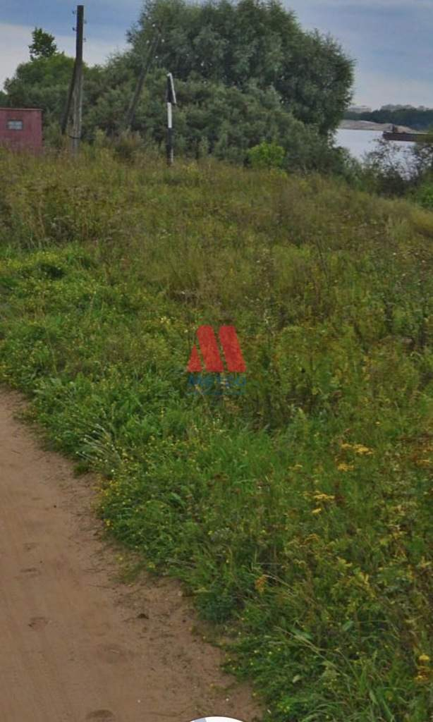 Продам земельный участок 800 м.кв.