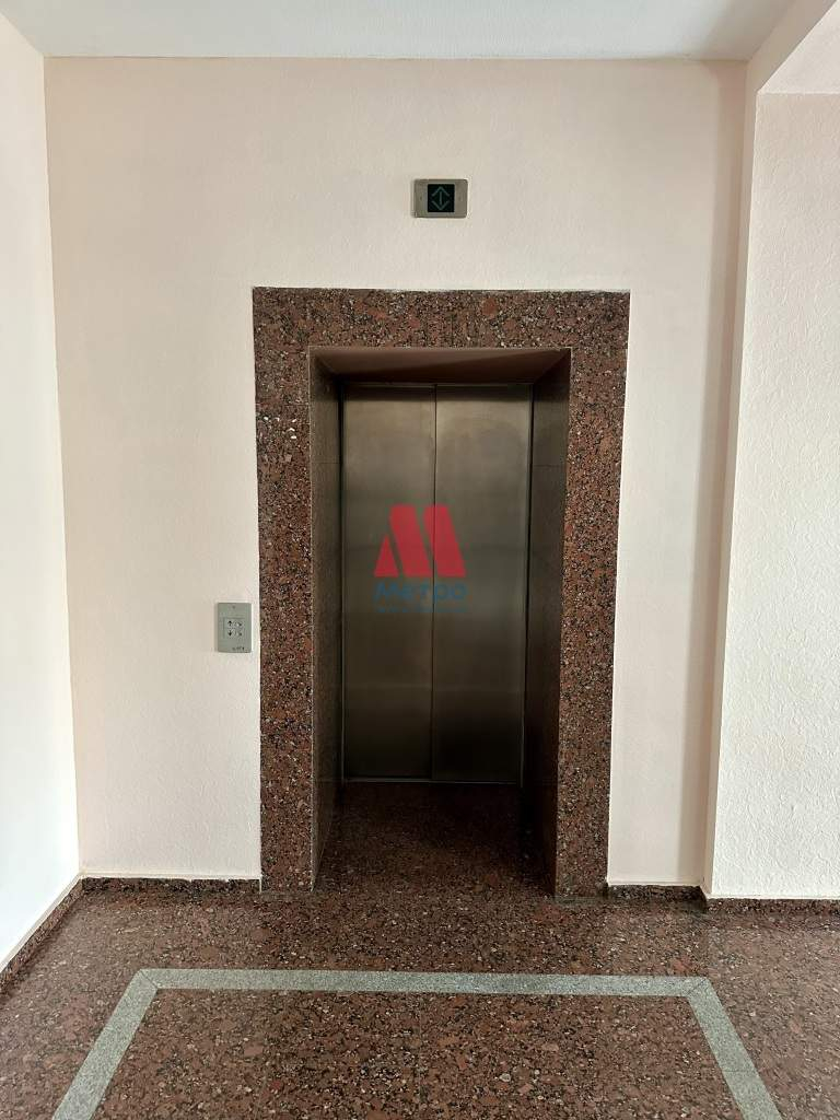 Продам офис 22.4 м.кв.