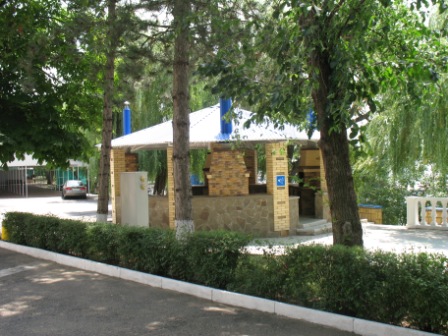 Продам торговое помещение 3281.2 м.кв.