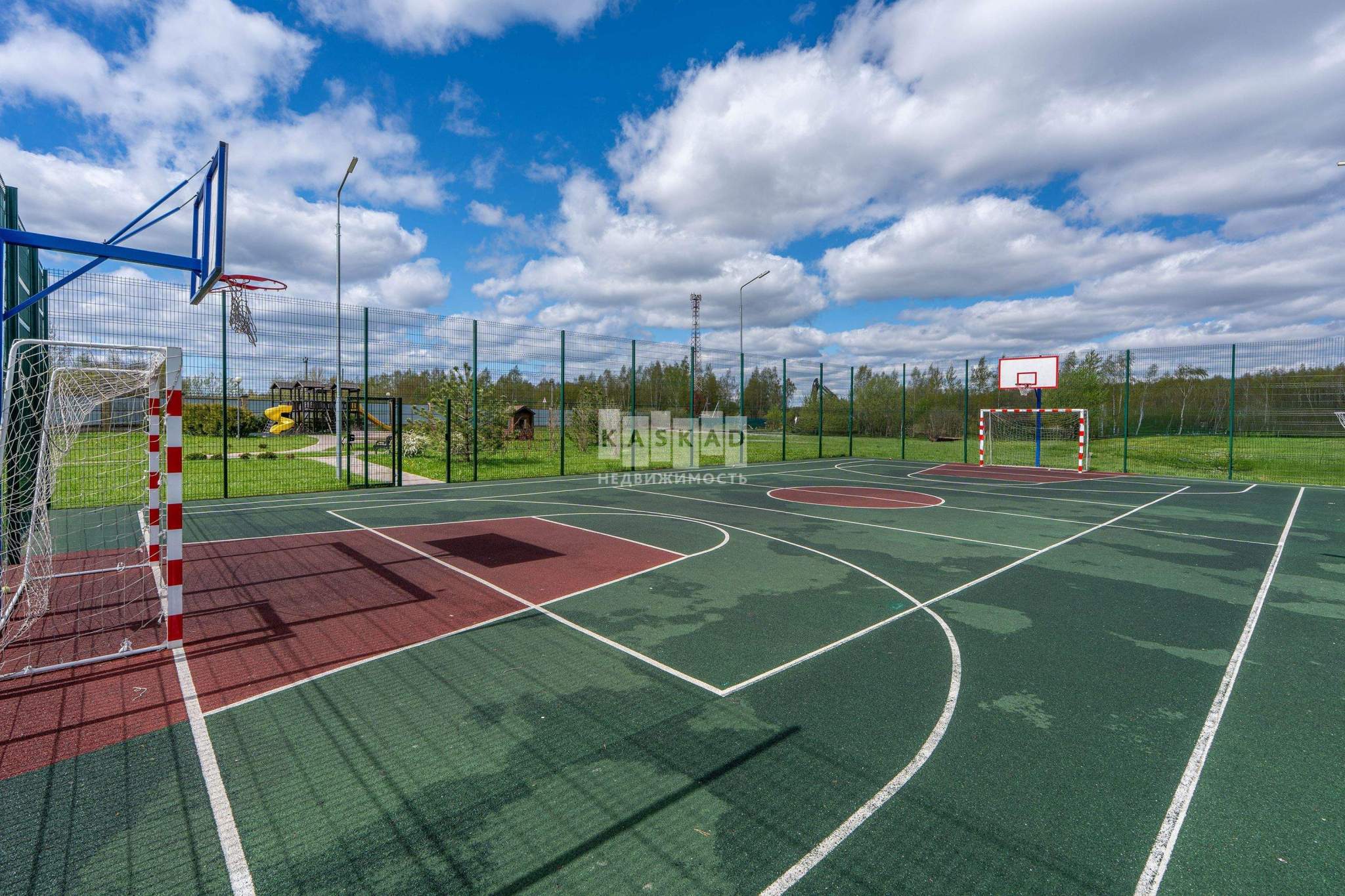 Продам земельный участок 3000 м.кв.