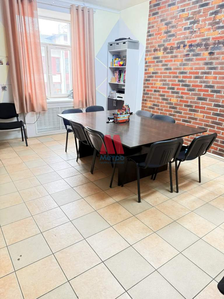 Продам офис 22.4 м.кв.