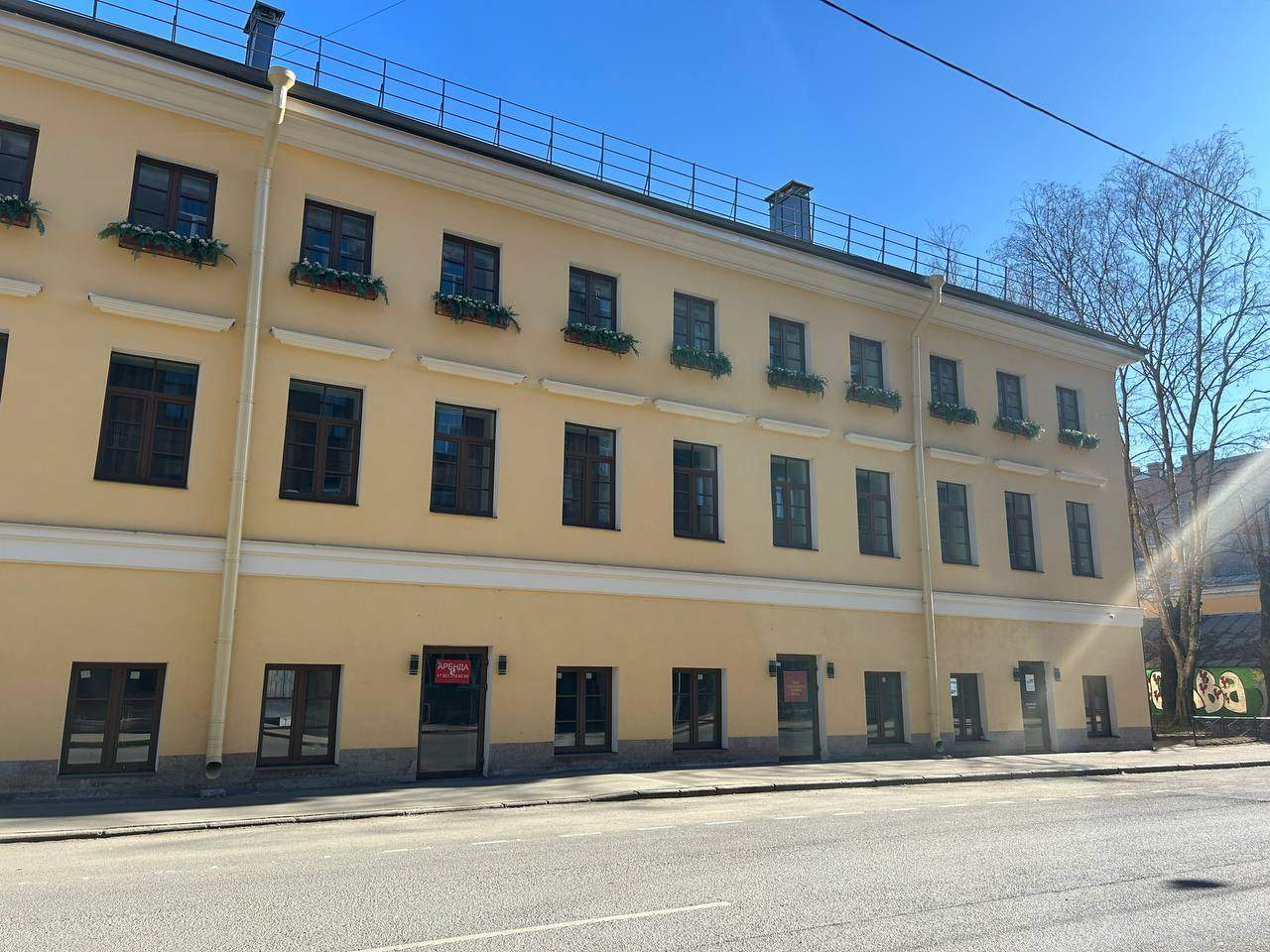 Сдам в аренду помещение свободного назначения 90 м.кв.