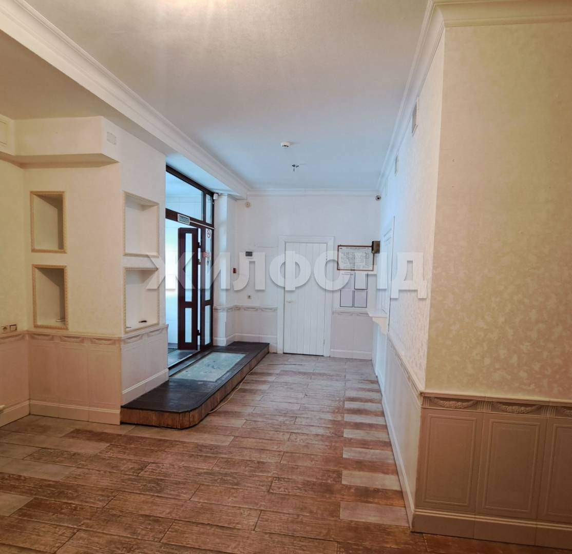 Продам магазин 352 м.кв.