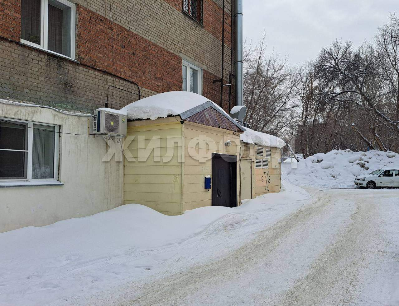 Продам магазин 352 м.кв.