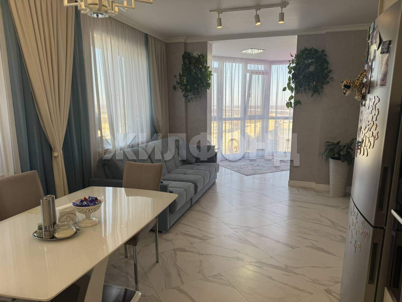 Квартира на продажу в Нефтеюганске, 15-й микрорайон, 8б фото №2