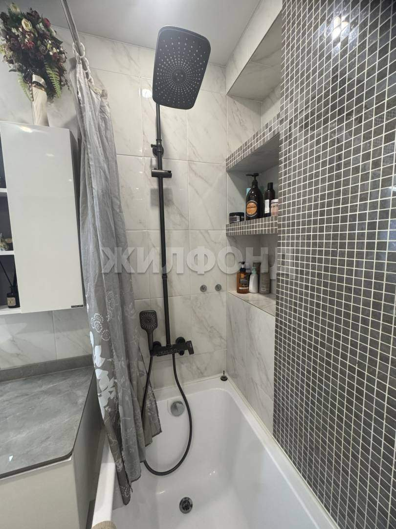 Квартира на продажу в Нефтеюганске, 15-й микрорайон, 8б фото №23