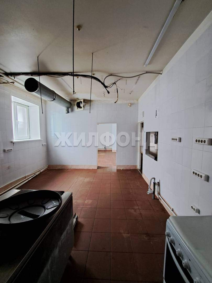 Продам магазин 352 м.кв.