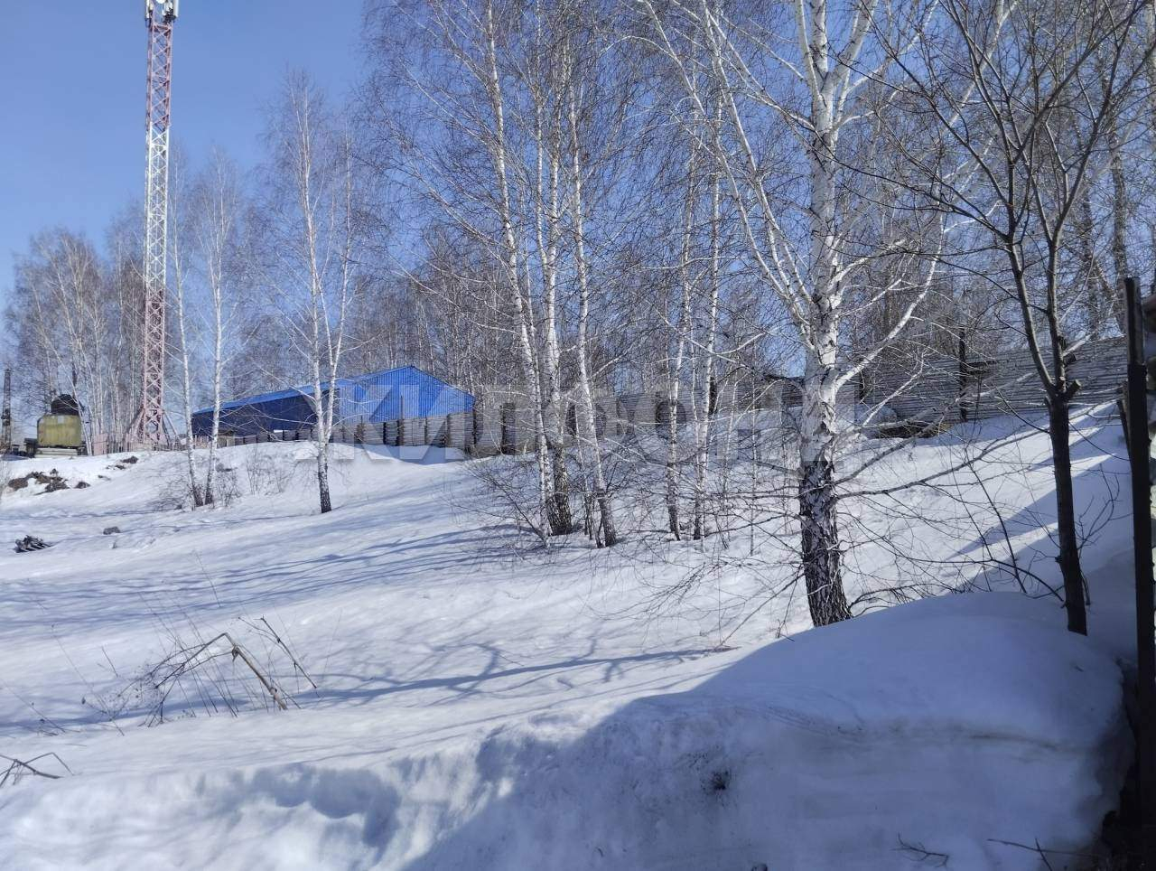 Продам земельный участок 1000 м.кв.