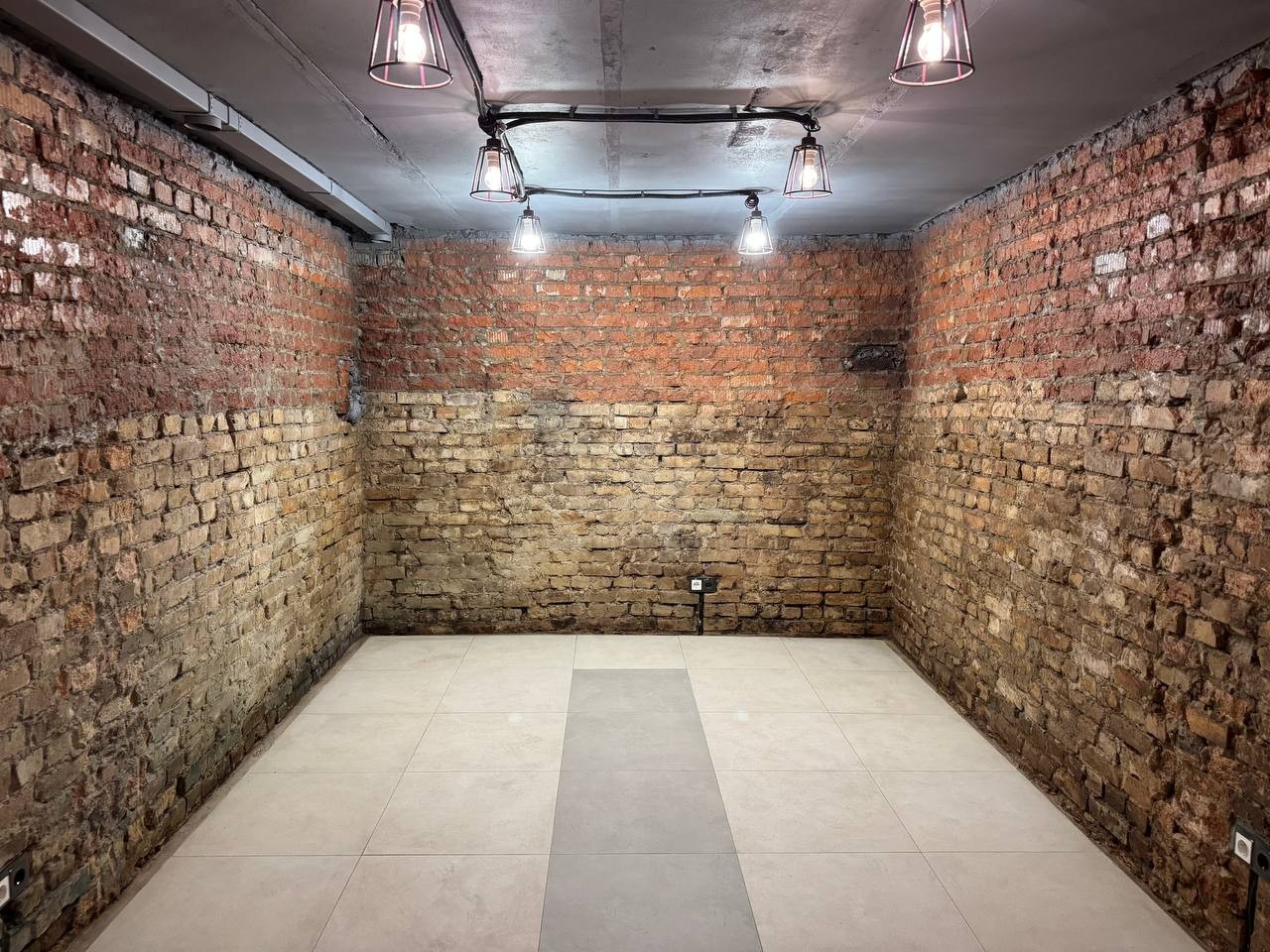 Сдам в аренду помещение свободного назначения 20.1 м.кв.