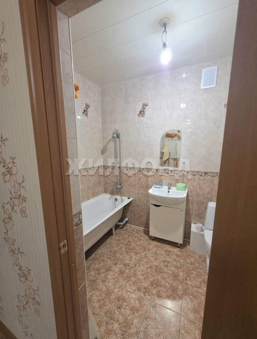 Квартира на продажу в Северске, Ленинградская улица, 30 фото №6