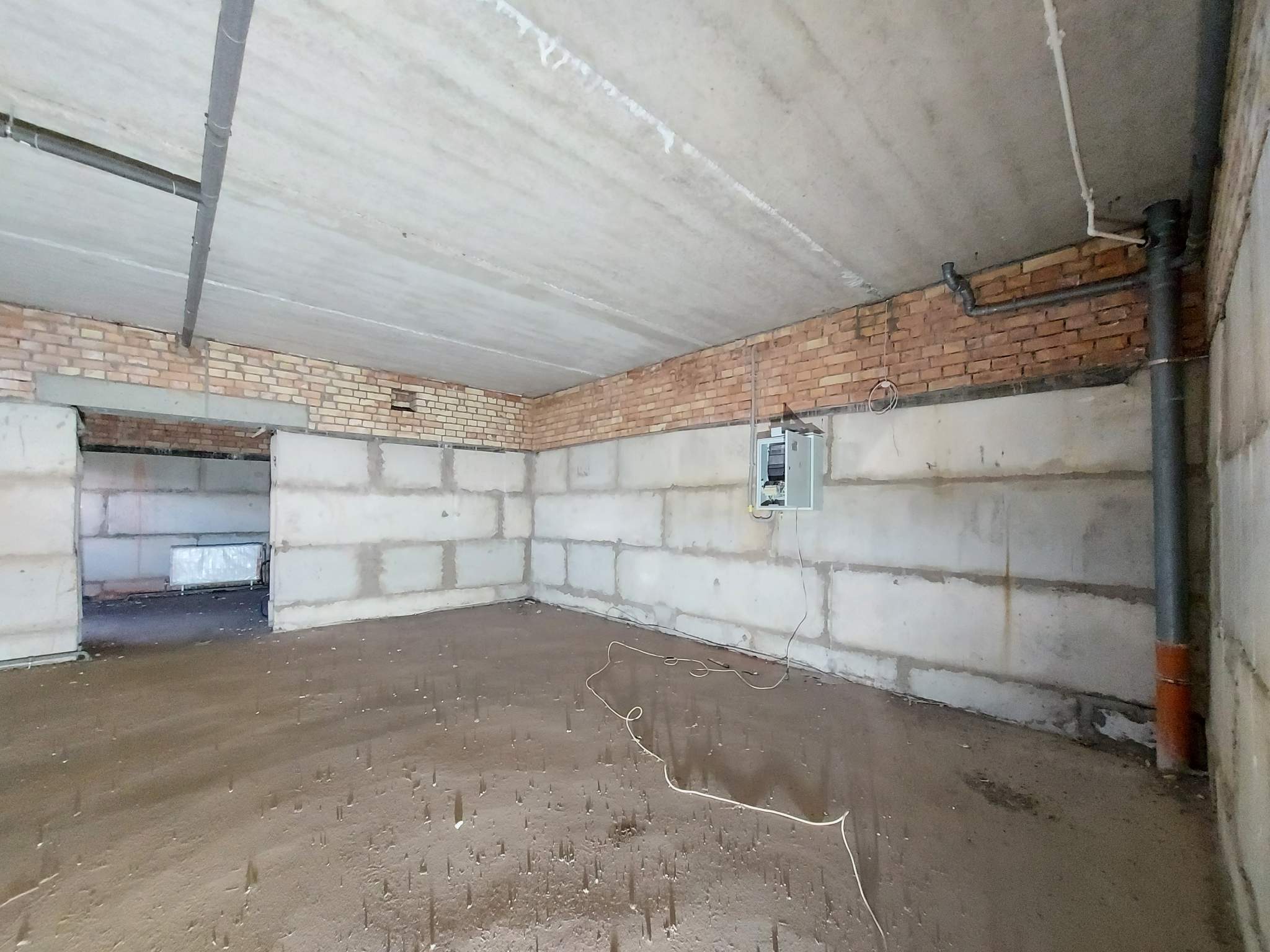 Продам магазин 92.8 м.кв.