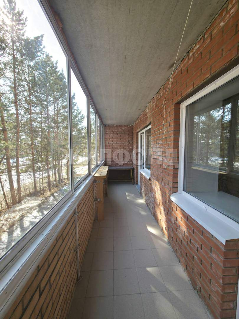 Квартира на продажу в Северске, Ленинградская улица, 30 фото №3