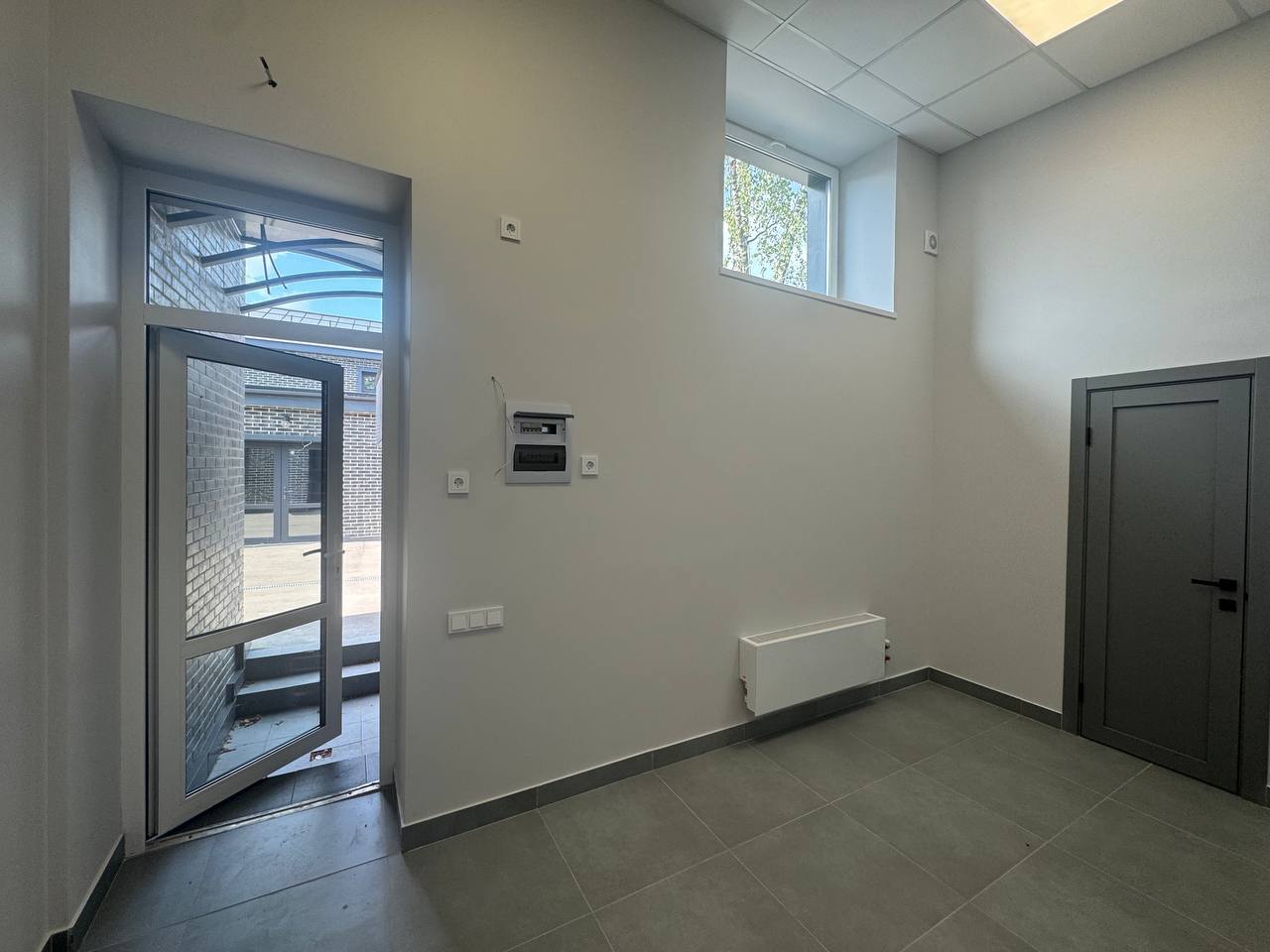 Продам помещение свободного назначения 13.8 м.кв.