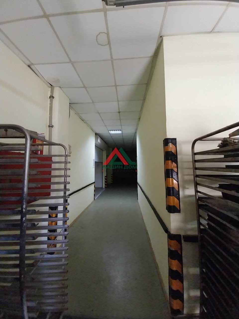 Продам помещение свободного назначения 676.1 м.кв.