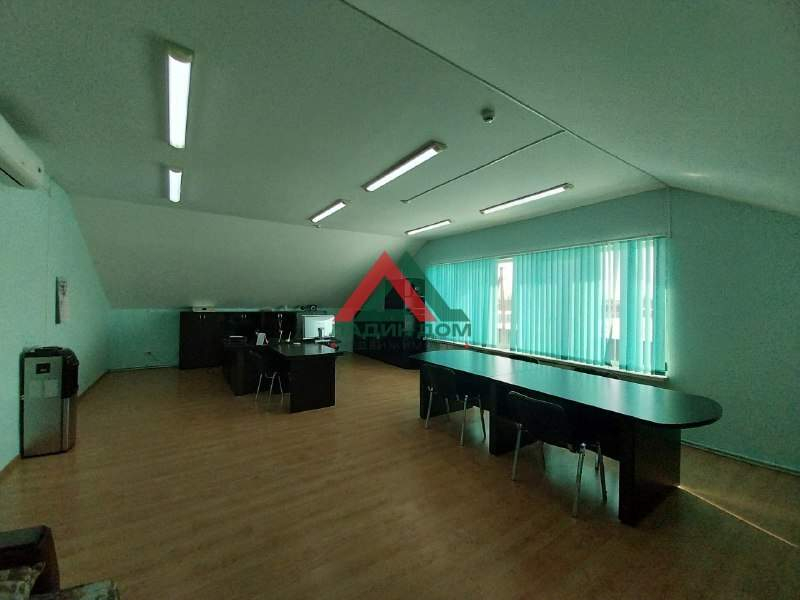 Продам помещение свободного назначения 676.1 м.кв.