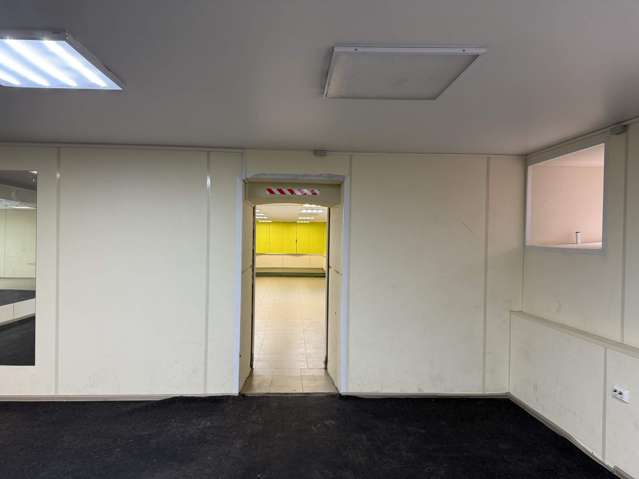 Сдам в аренду помещение свободного назначения 322.2 м.кв.