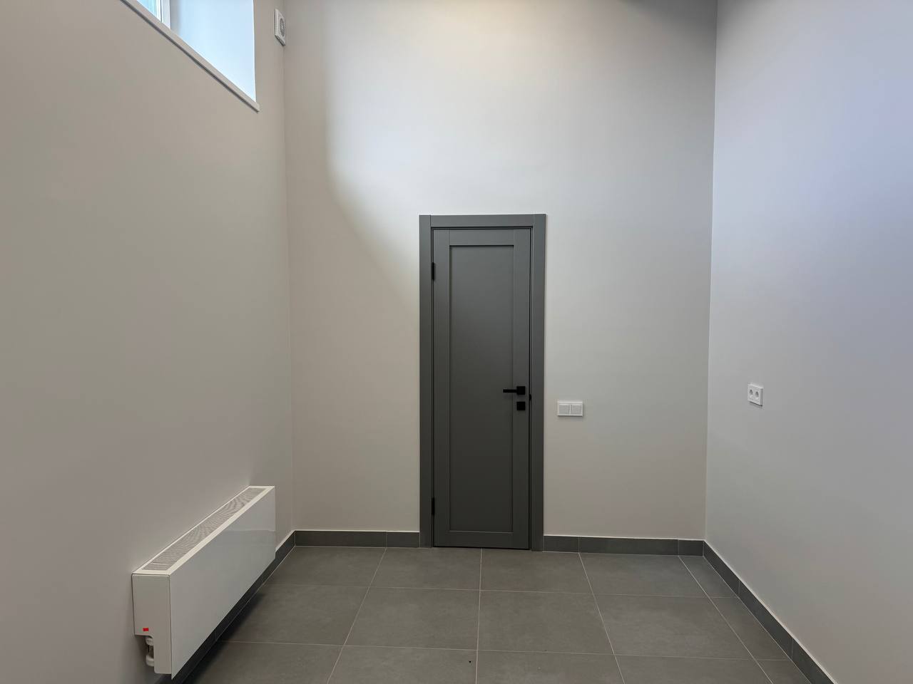 Продам помещение свободного назначения 13.8 м.кв.