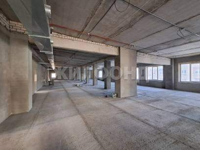 Продам помещение свободного назначения 1353 м.кв.