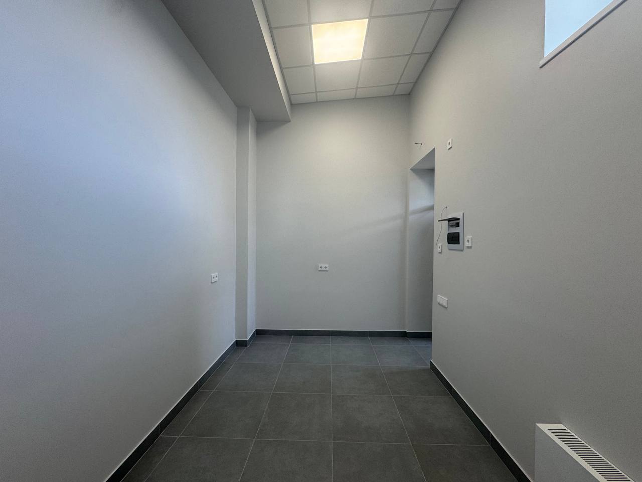 Продам помещение свободного назначения 13.8 м.кв.