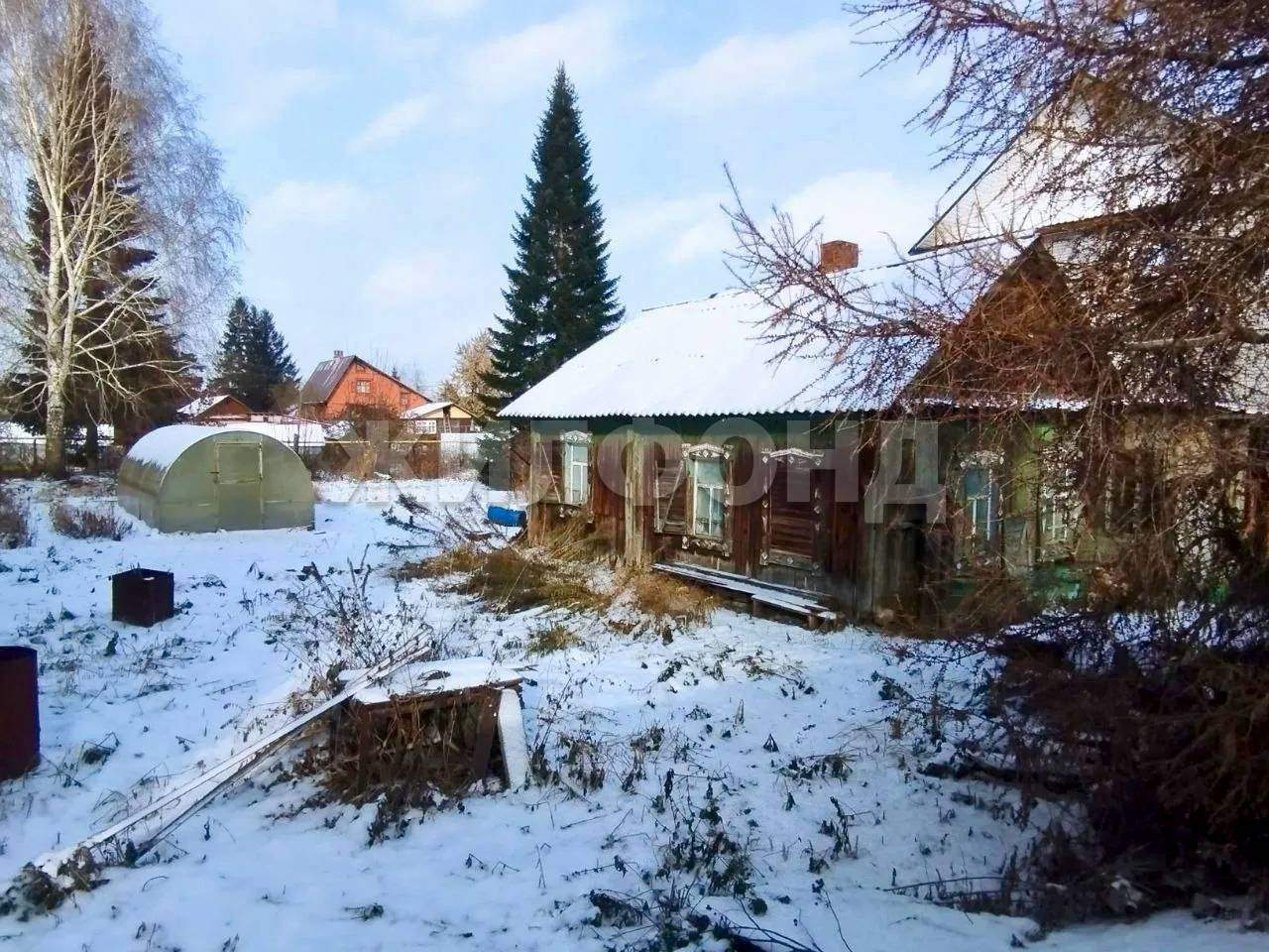 Продам земельный участок 770 м.кв.