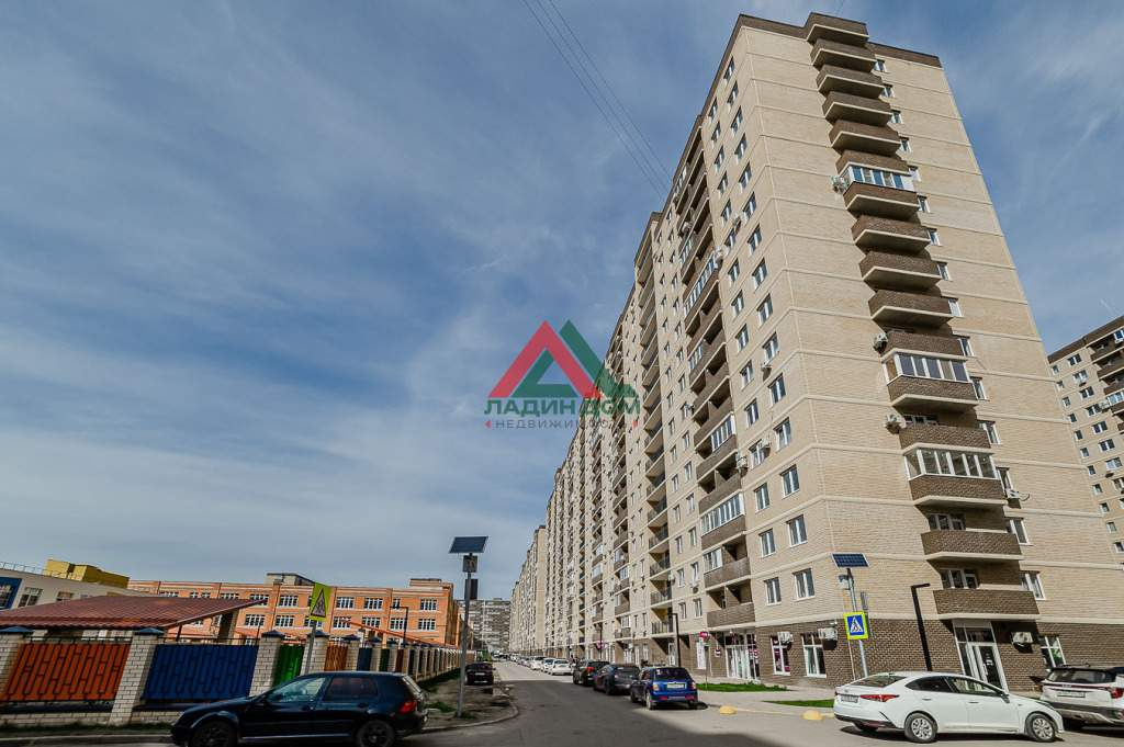 Продам магазин 46.7 м.кв.