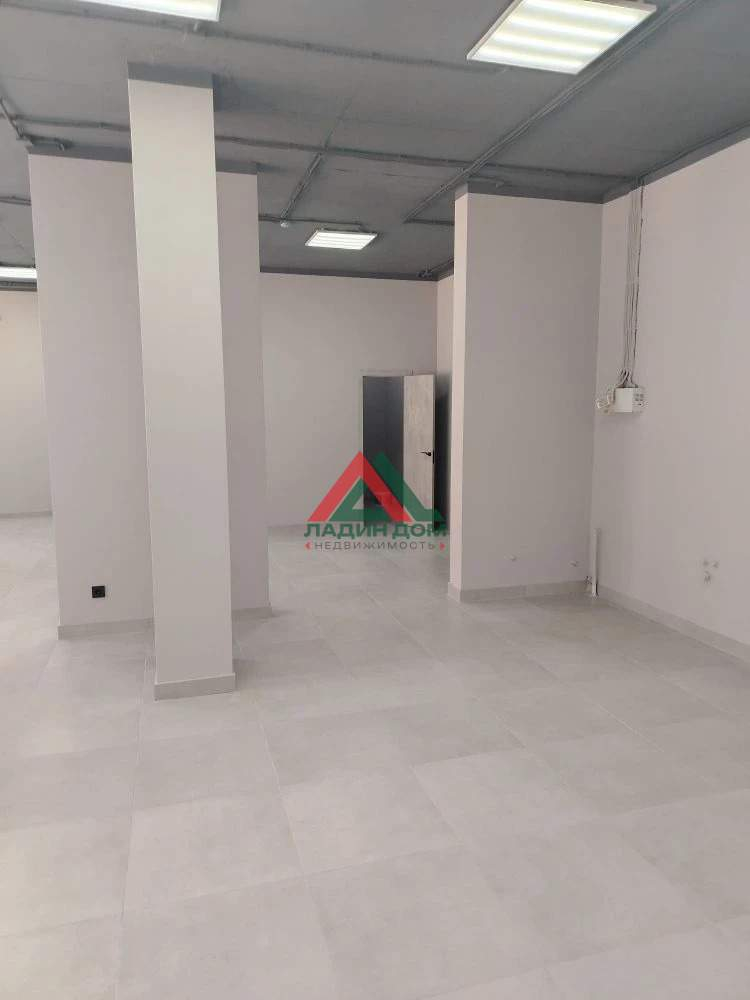 Продам помещение свободного назначения 130.6 м.кв.