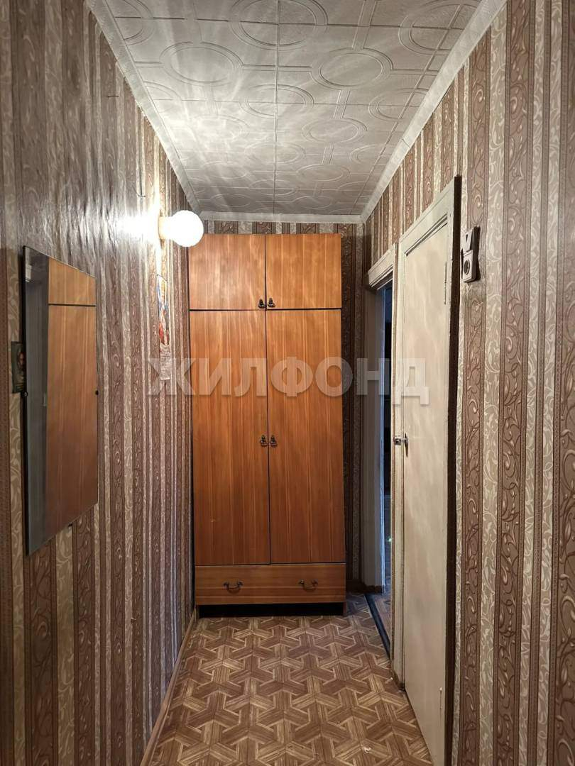 Квартира на продажу в Новокузнецке, Метелкина улица, 11 фото №1