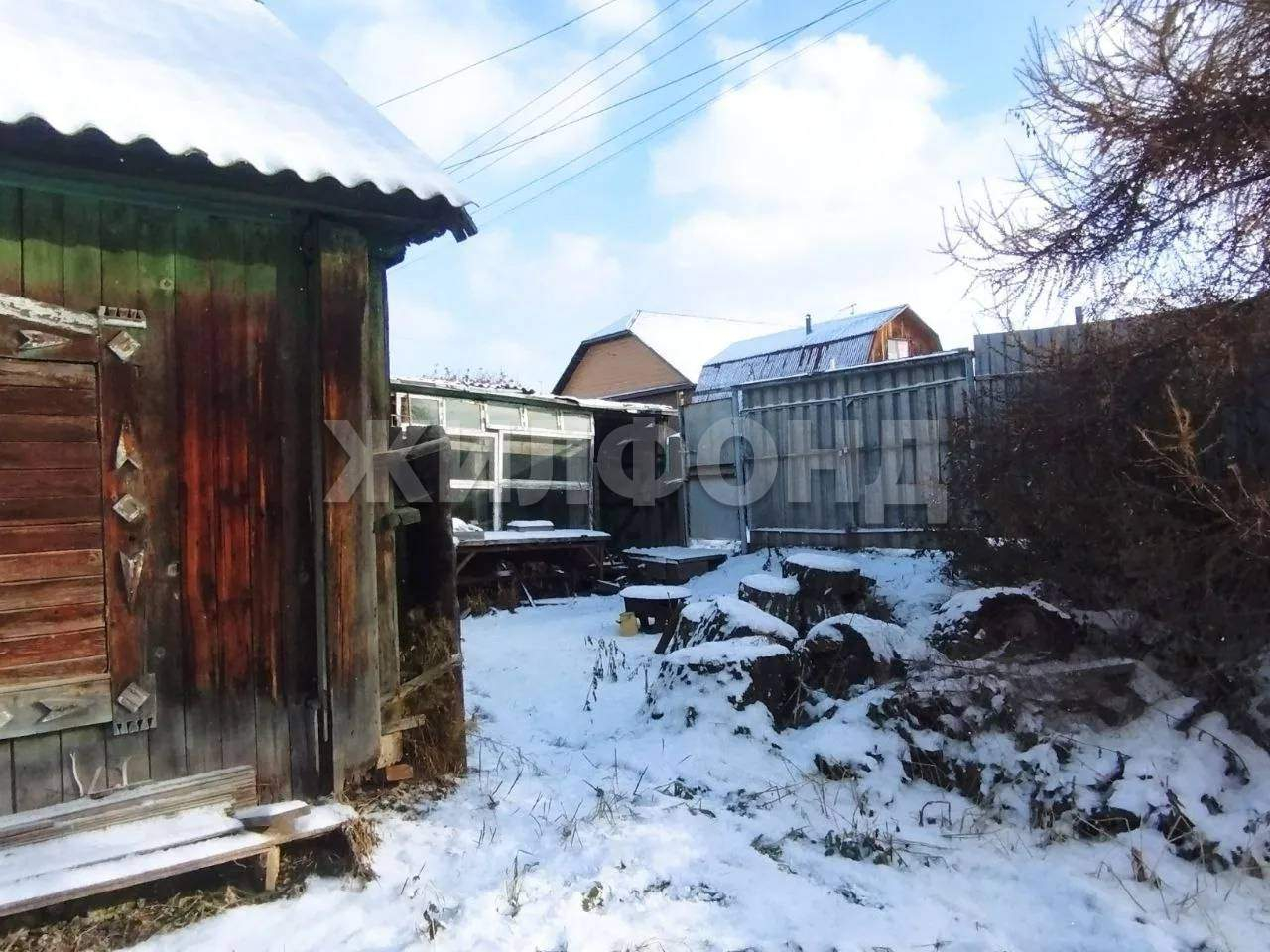 Продам земельный участок 770 м.кв.