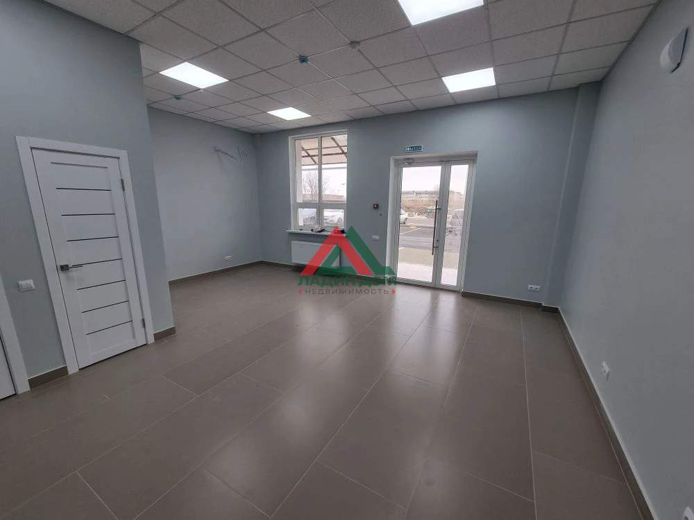 Продам помещение свободного назначения 37.6 м.кв.