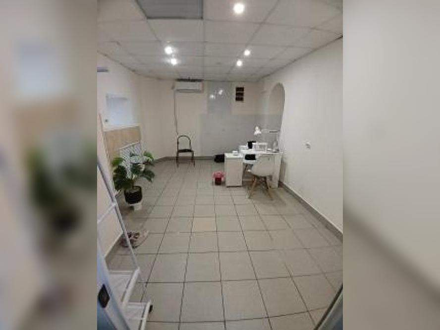 Продам помещение свободного назначения 405.4 м.кв.