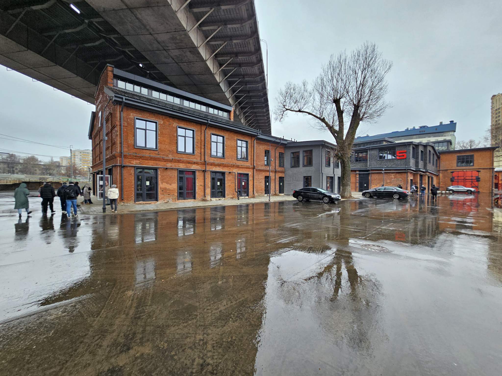 Продам помещение свободного назначения 417.3 м.кв.