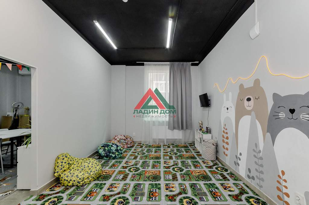 Продам магазин 48.3 м.кв.