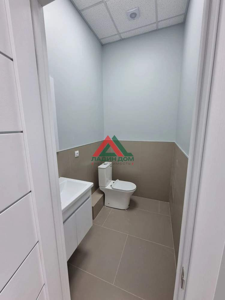 Продам помещение свободного назначения 37.6 м.кв.