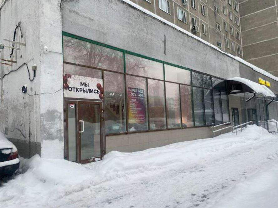 Продам магазин 196.5 м.кв.