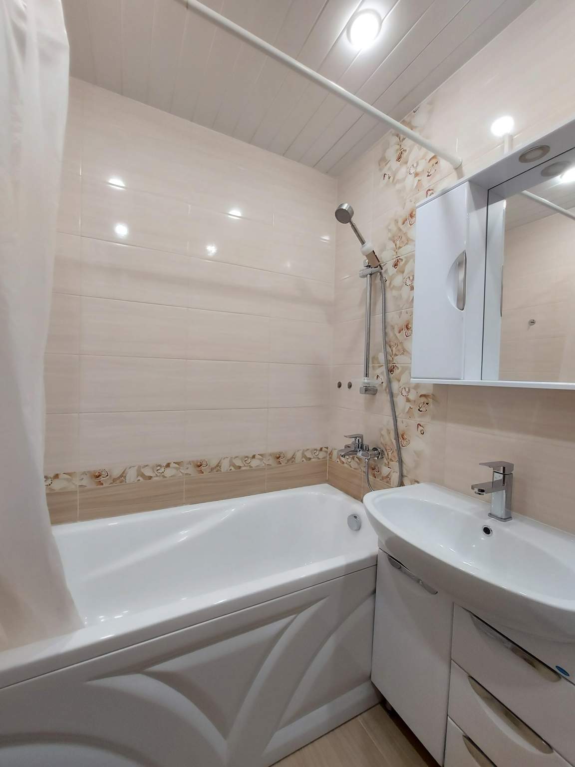 Квартира в аренду в Пскове, Кузбасской Дивизии ул., 10 фото №9