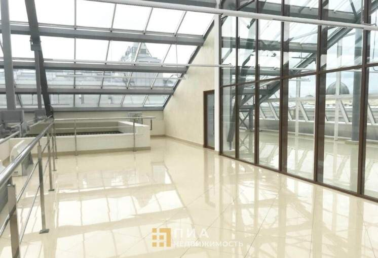 Сдам в аренду офис 321 м.кв.