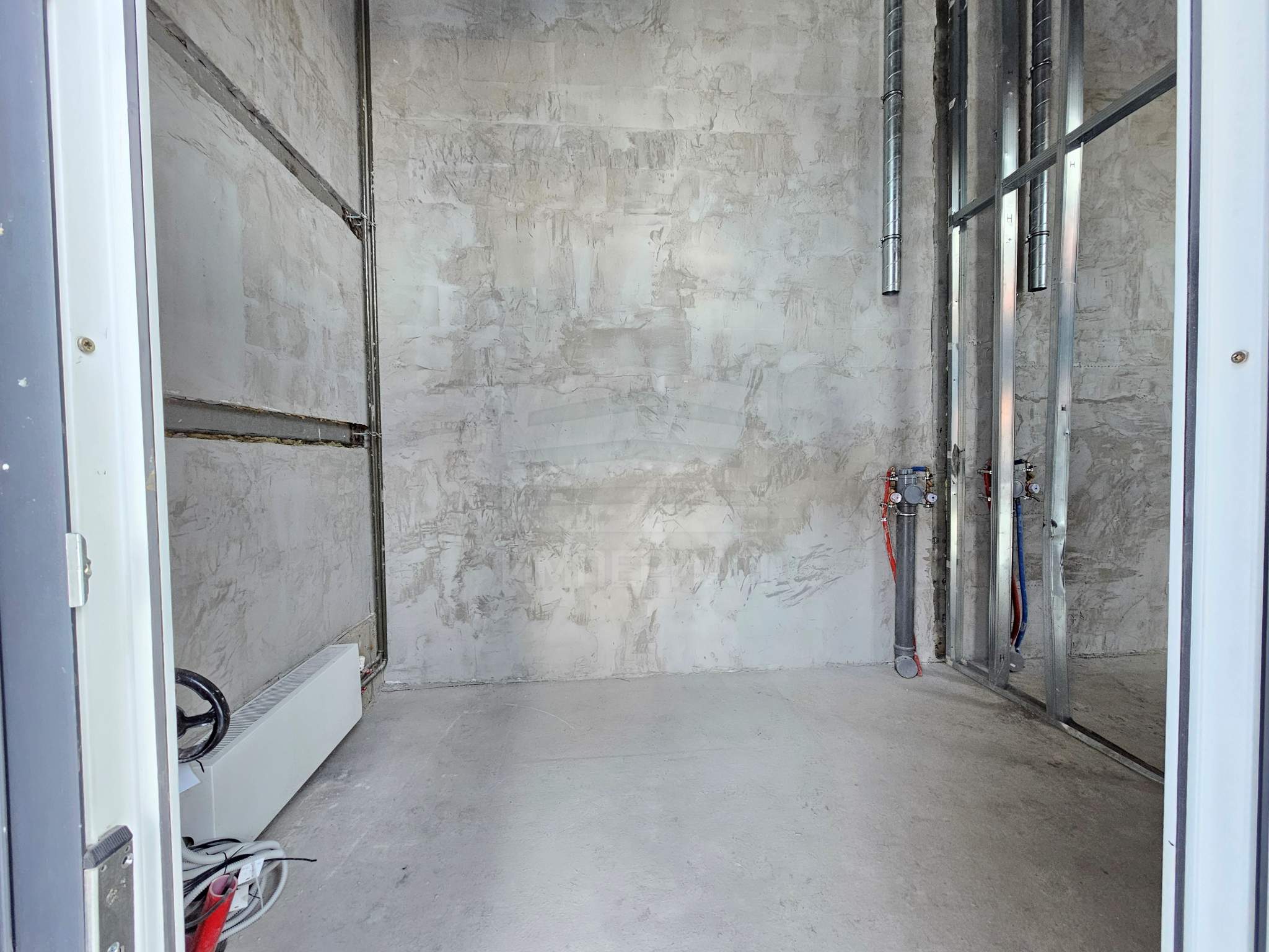 Продам помещение свободного назначения 10 м.кв.