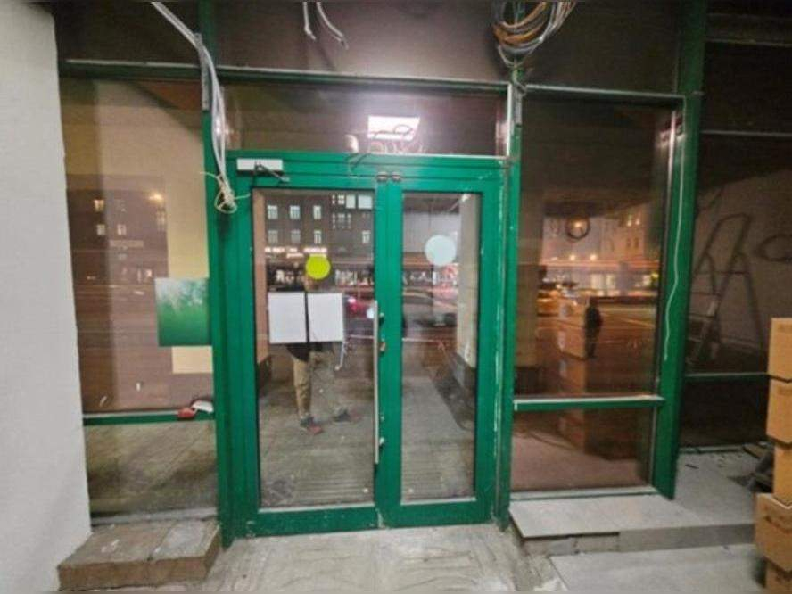 Сдам в аренду магазин 155.7 м.кв.