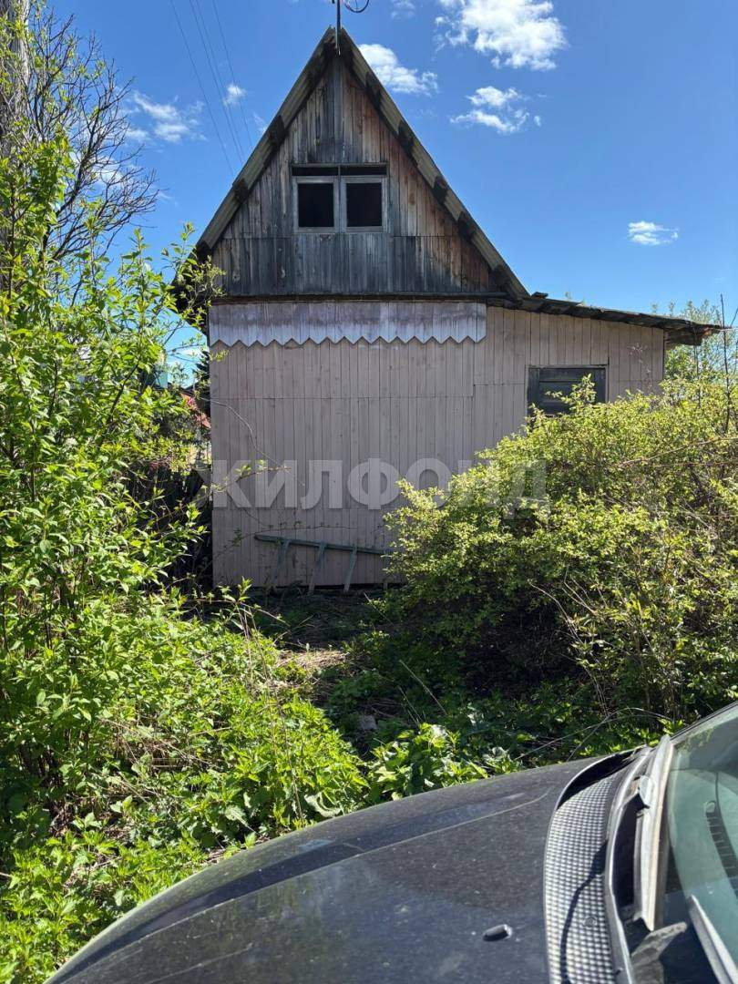 Продам земельный участок 400 м.кв.