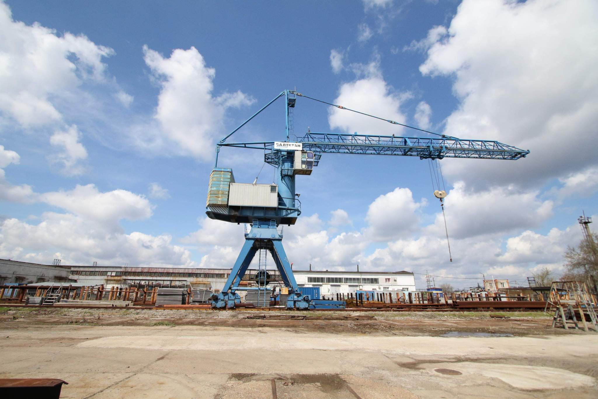 Продам торговое помещение 15501.7 м.кв.