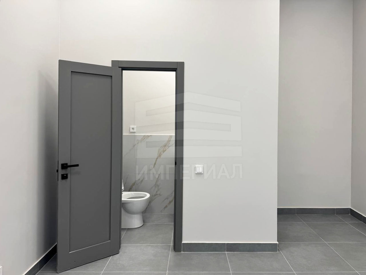 Сдам в аренду помещение свободного назначения 16.9 м.кв.