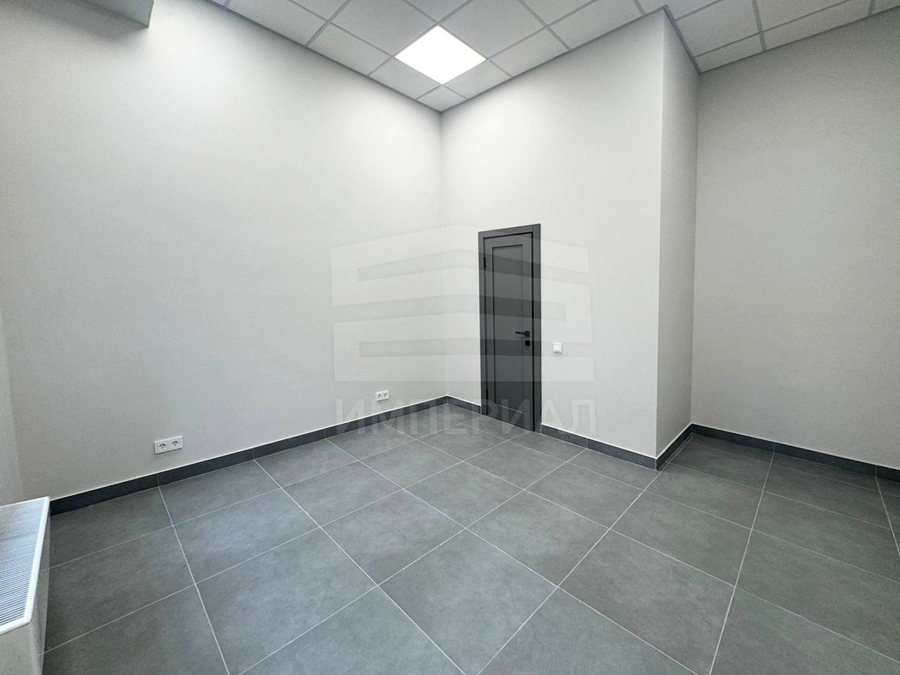 Сдам в аренду помещение свободного назначения 16.9 м.кв.