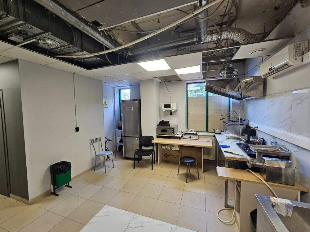 Продам офис 159.4 м.кв.