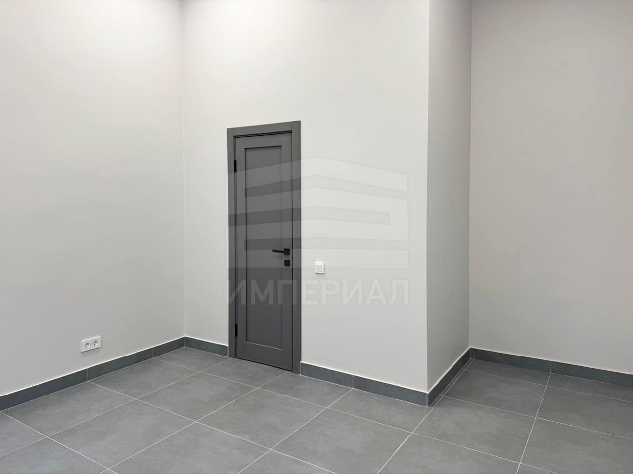 Сдам в аренду помещение свободного назначения 16.9 м.кв.