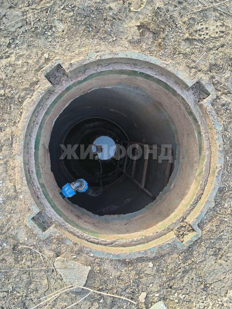 Продам земельный участок 1000 м.кв.