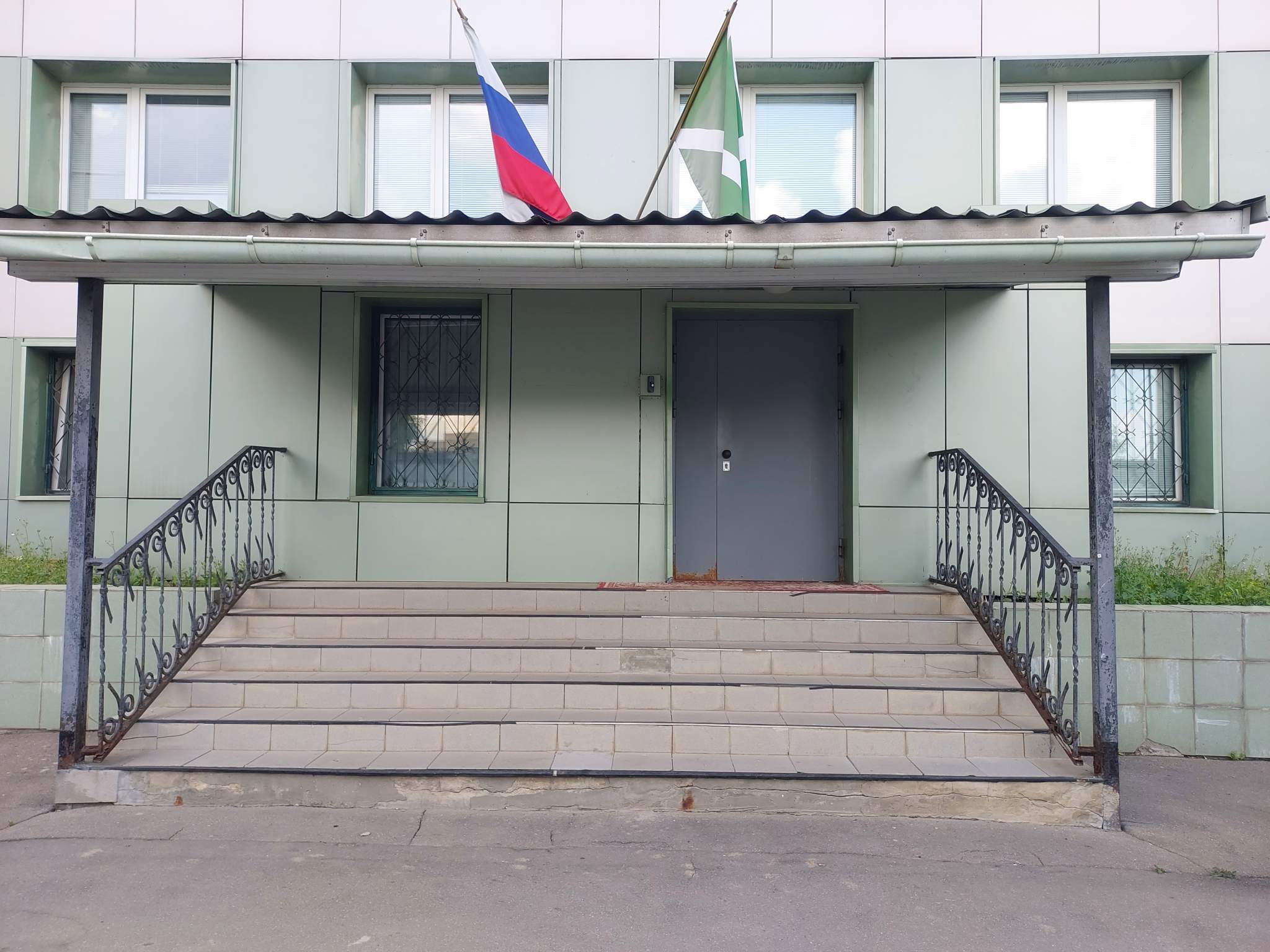 Продам торговое помещение 5521.2 м.кв.