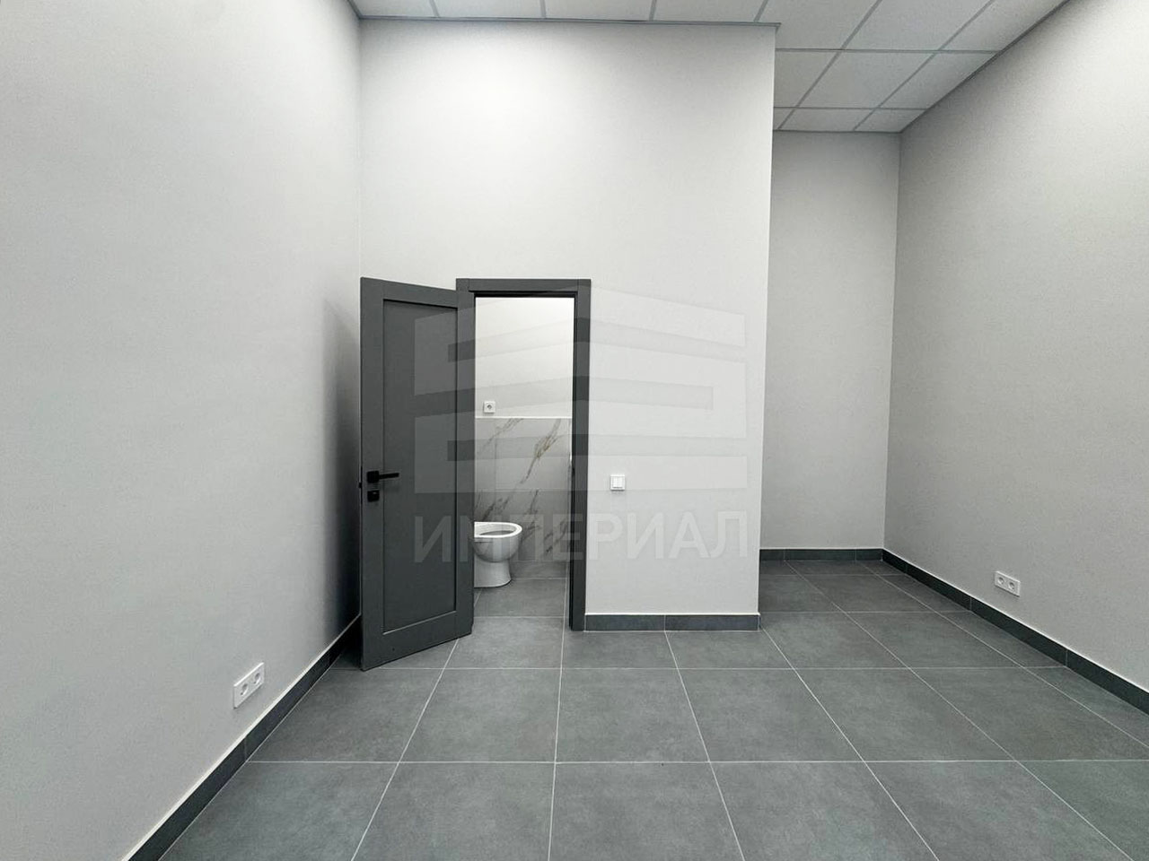 Сдам в аренду помещение свободного назначения 16.9 м.кв.