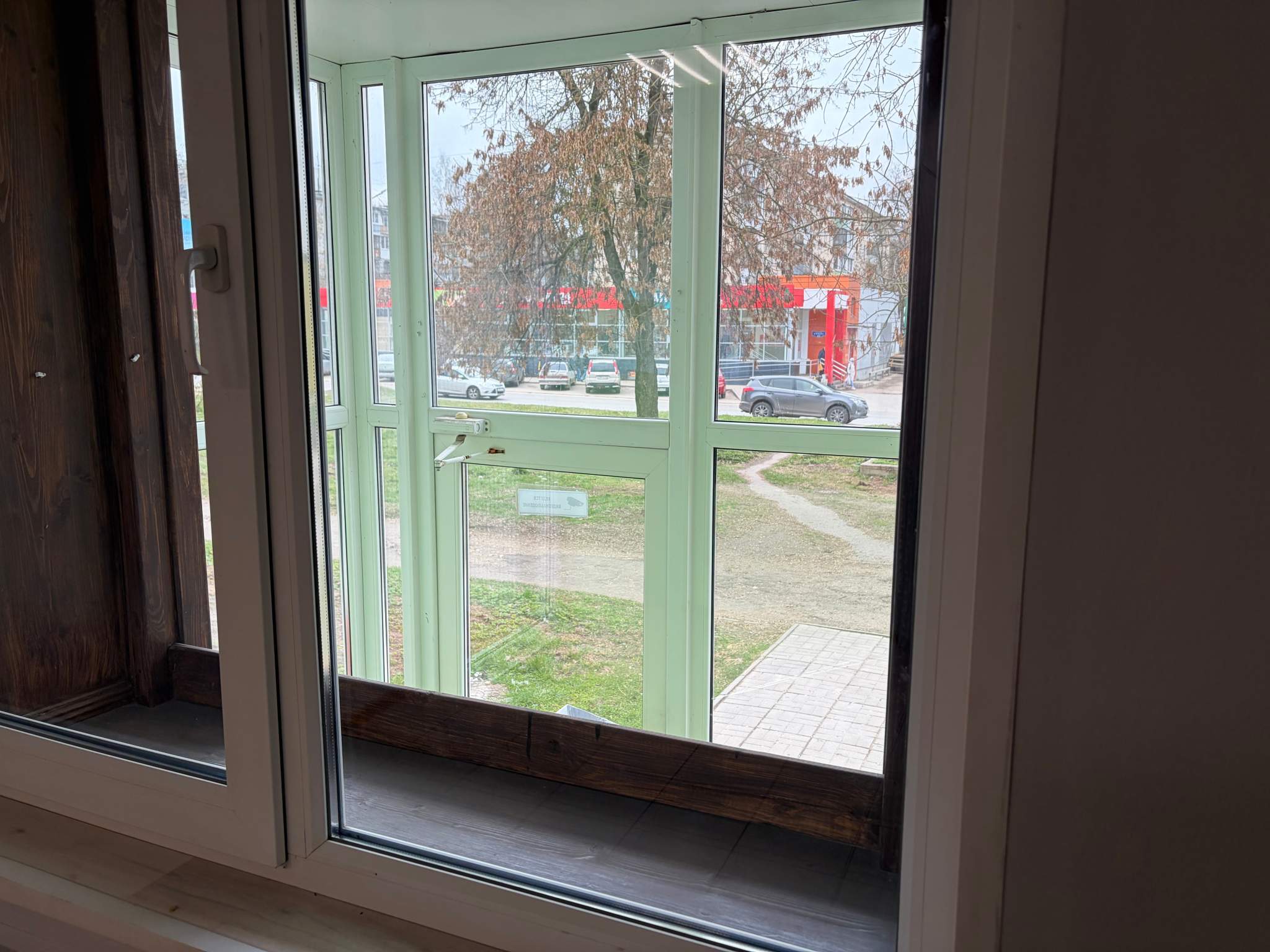 Сдам в аренду магазин 65.5 м.кв.